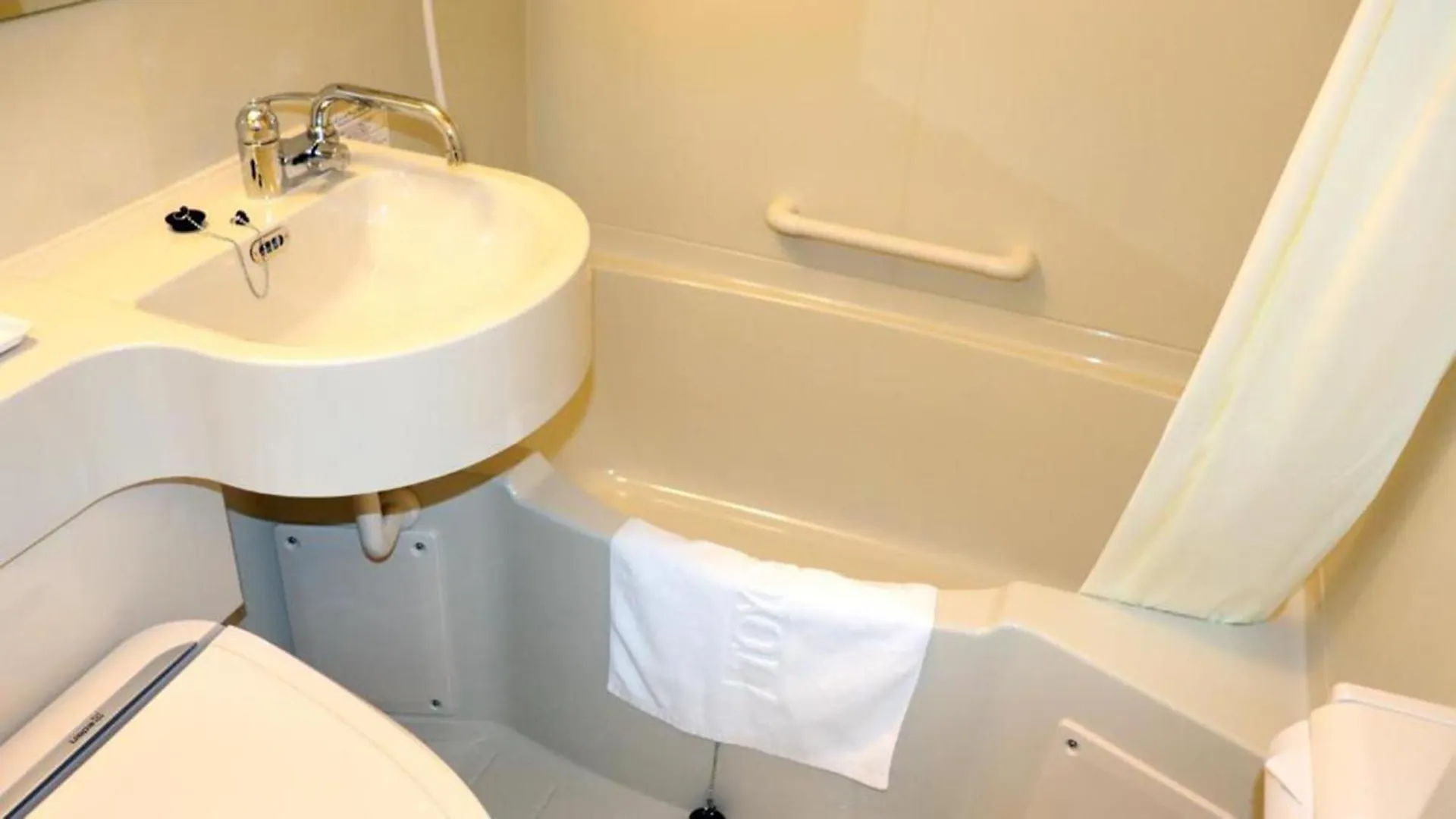 Toyoko Inn Odawara Eki Higashi Guchi