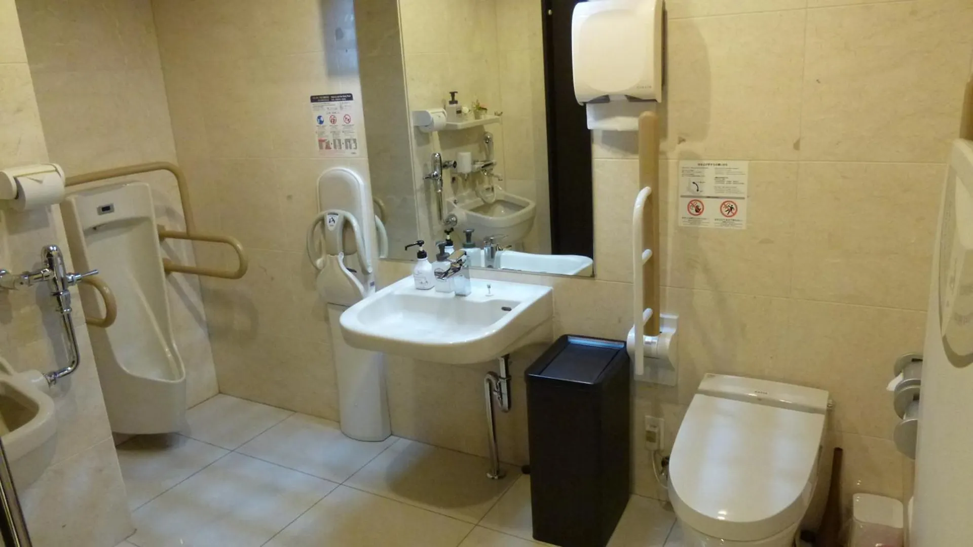 *** Hotel Toyoko Inn Odawara Eki Higashi Guchi Japan